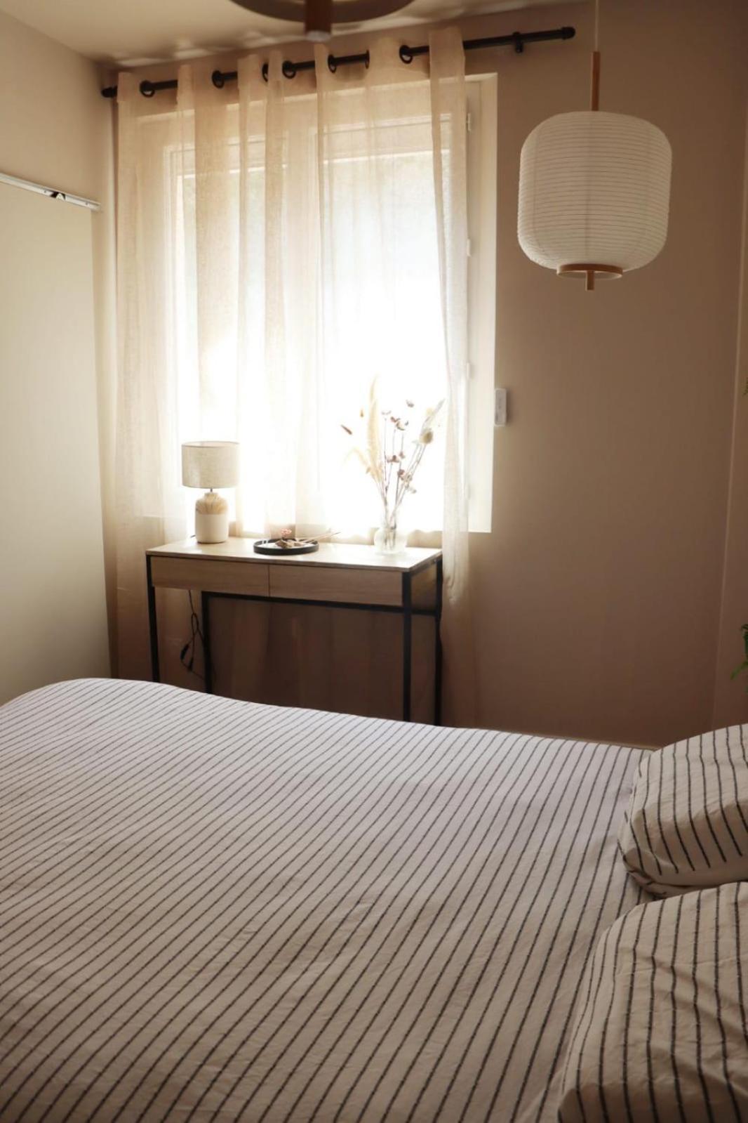 Loveroom Japon Avec Balneotherapie Тулон Екстериор снимка